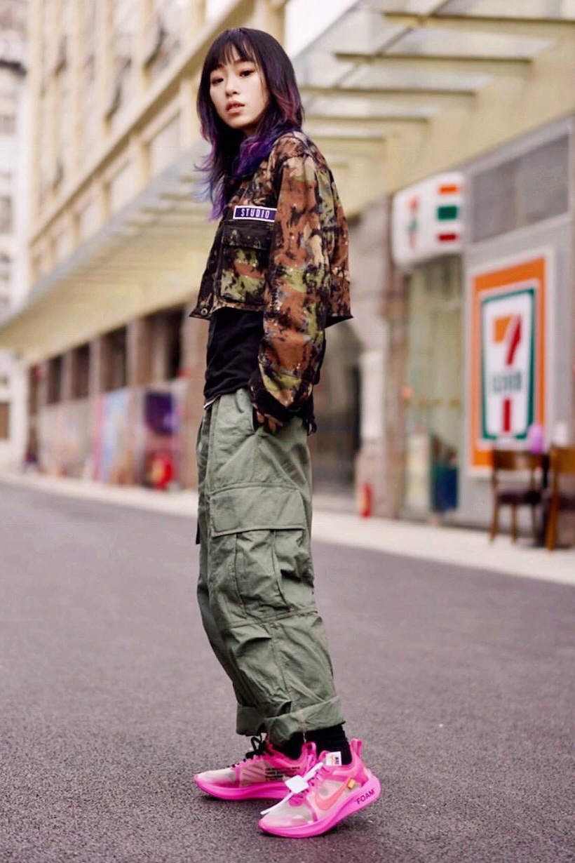 潮款小白鞋百搭系,树莓鞋怎么搭配显瘦