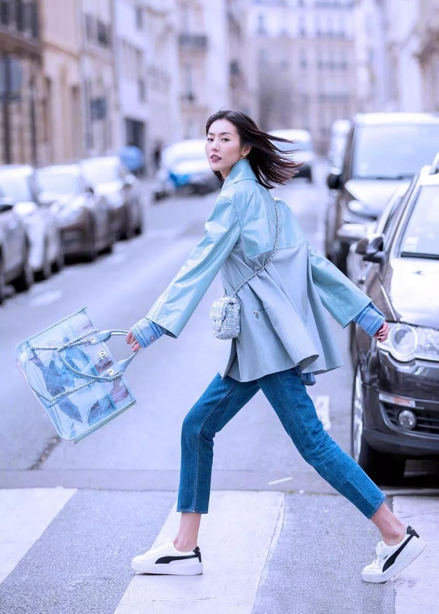 刘雯和何穗什么颜色好看,刘雯何穗的颜色