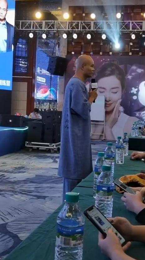 情感咨询导师乐嘉,情感大师乐嘉个人资料