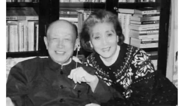 蒋英温情回忆钱学森,钱学森和蒋英爱情