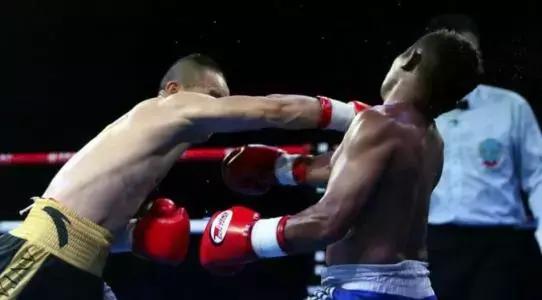 散打第一次打实战怎么打,散打如何克服恐惧