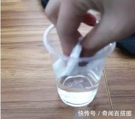 电视屏幕脏了用什么擦干净,电视屏幕脏了用湿巾还是酒精