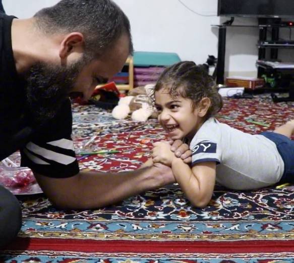 伊朗6岁男孩练出6块腹肌,伊朗男模腹肌