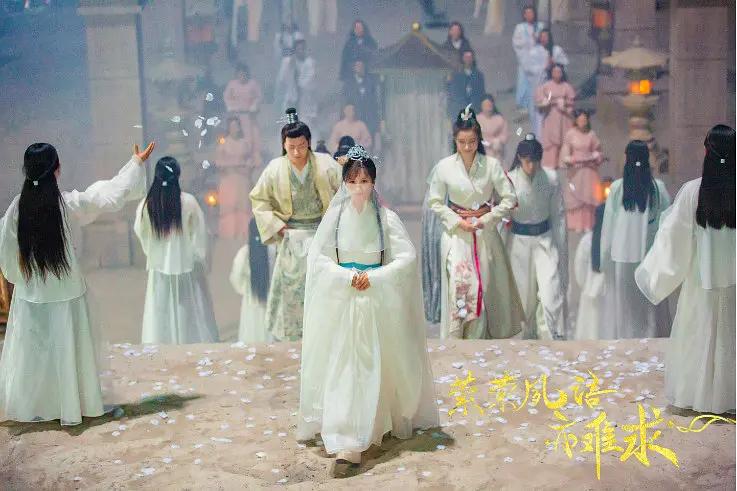 《萦萦夙语亦难求》：自恋少爷追腹黑侍女，反转不断，爆笑不止