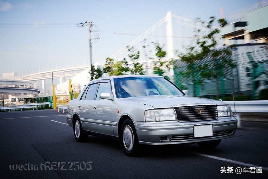 情怀皇冠老车经典语录,情怀老车06年皇冠