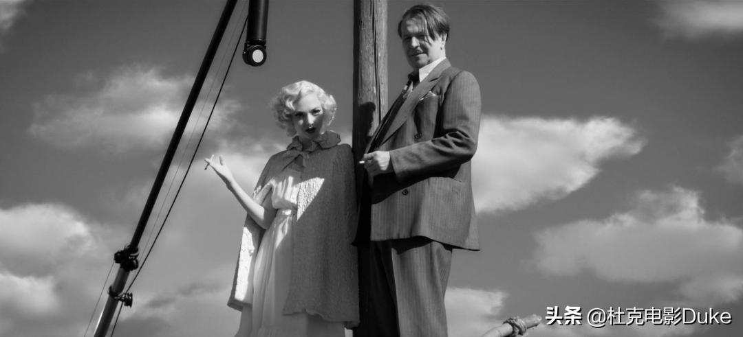 双面「芬奇」，双面「曼克」，暌违六年，预定奥斯卡？