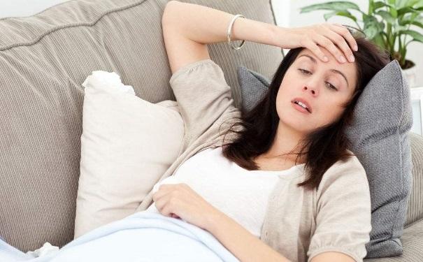 怀孕后口水吐个不停什么时候结束,怀孕初期吐口水到怀疑人生