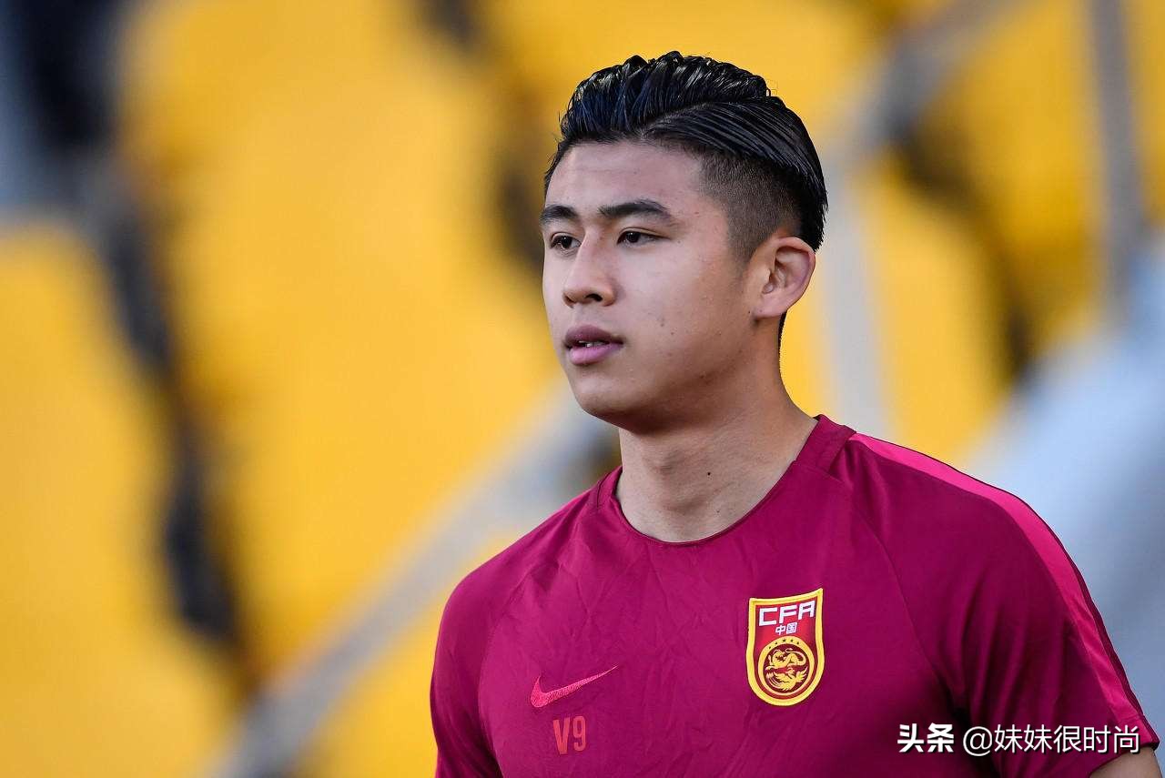 国足弃将王刚眼神防守,国足弃将