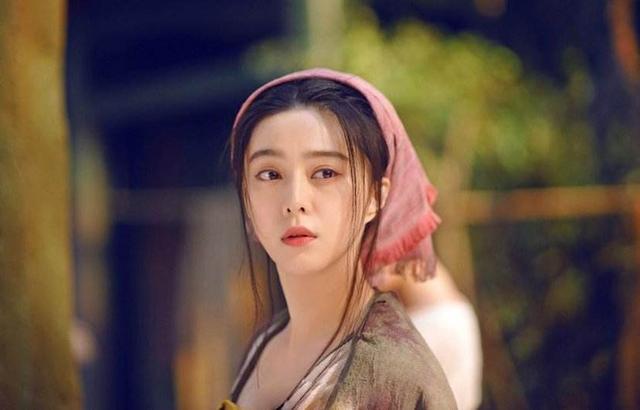 洪金宝回应女星绯闻,洪金宝和范冰冰最新消息