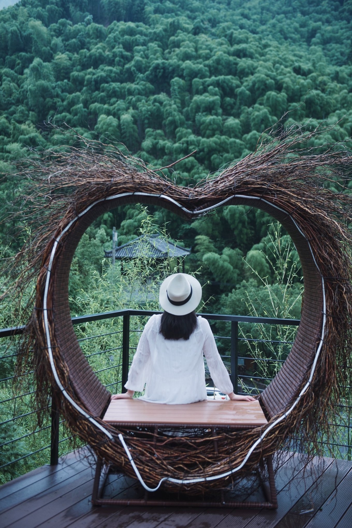 绿色世界花的海洋，在十里芳菲宠爱自己的24小时