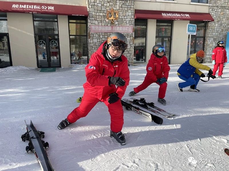 亚布力滑雪旅游攻略,亚布力滑雪门票团购2-3人套票700元