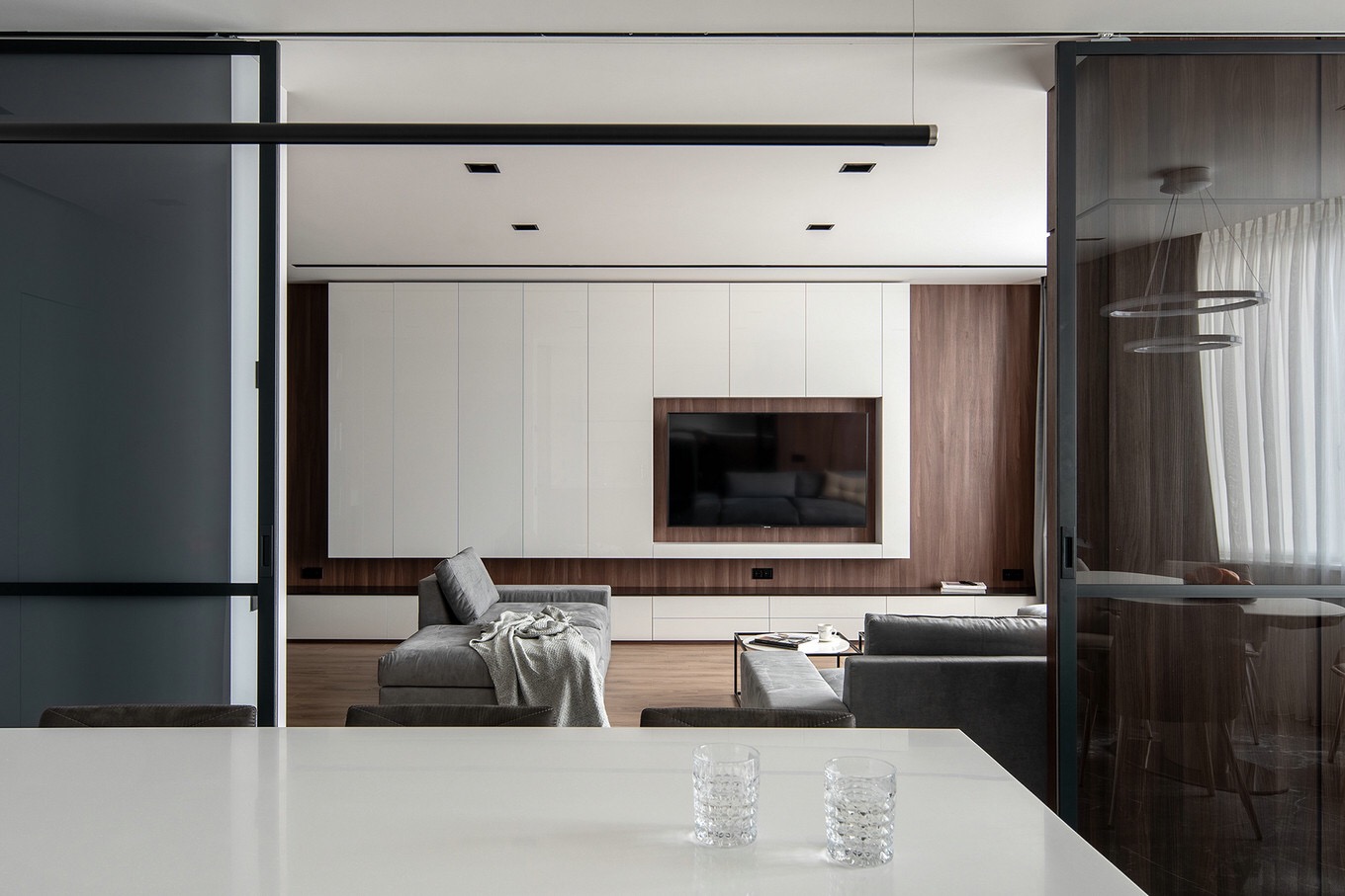 家居装修现代简约多功能,现代简约风格全屋定制家具视频