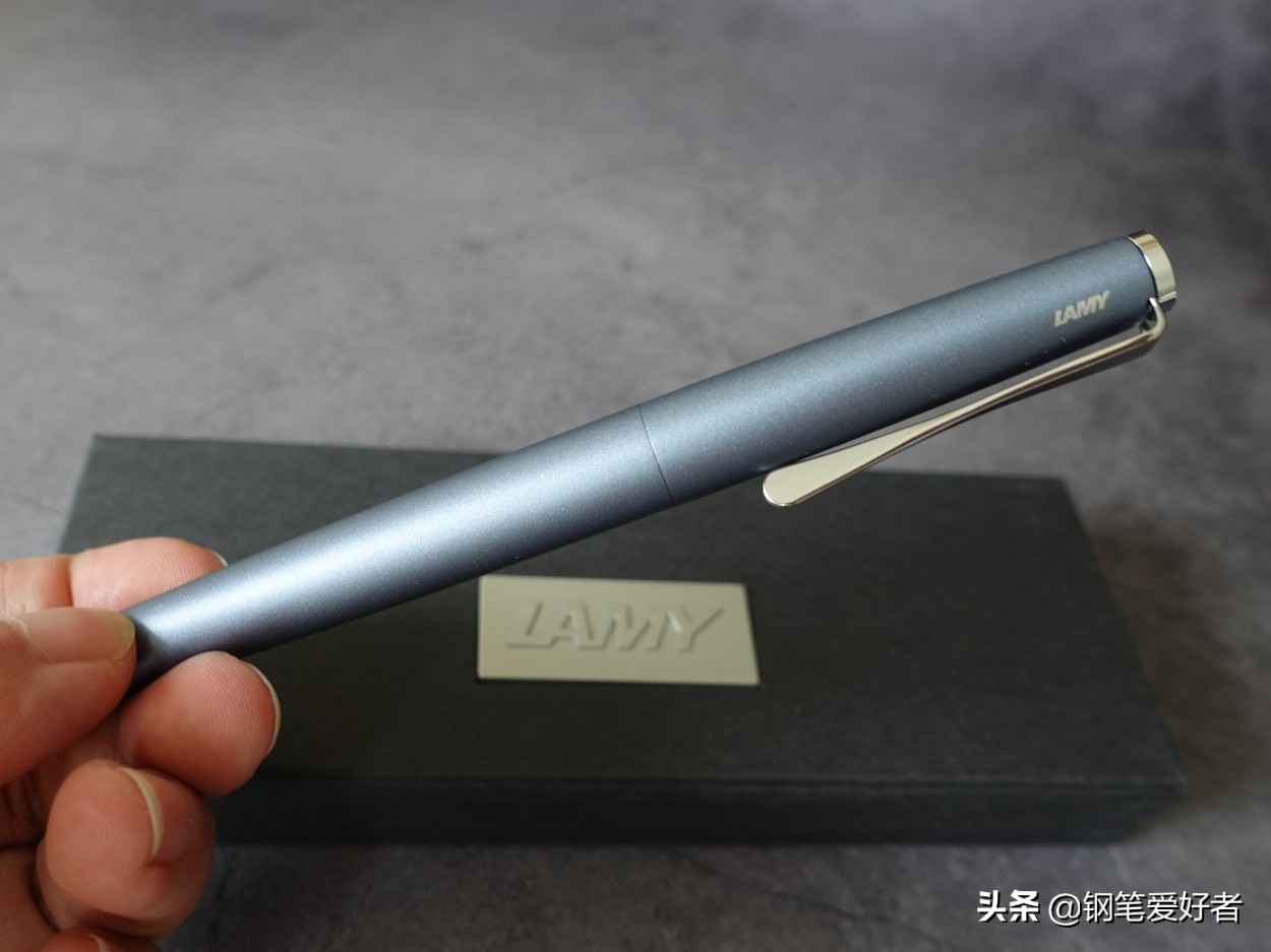 lamy薄荷绿钢笔,lamy钢笔测评视频