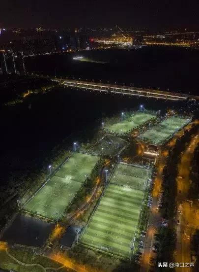 沌口足球主题公园,沌口体育公园足球中心收费