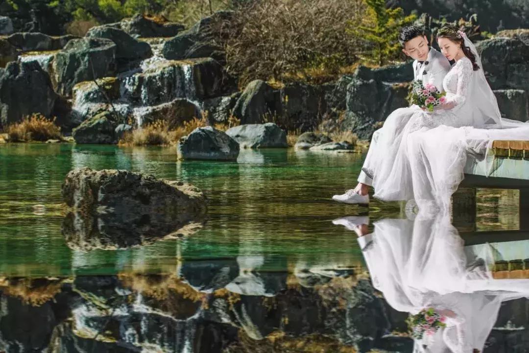 一定要和喜欢的人去丽江,有喜欢的人真好原唱完整版