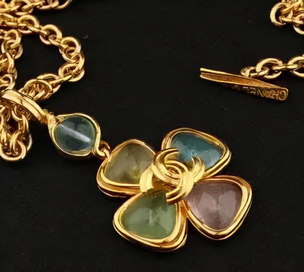 VintageChanel中古琉璃饰品,中古香奈儿双c项链