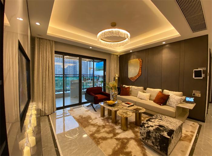 实地踩盘大反转!万科翡翠中央pk阳光城光明未来悦,胜者是它?