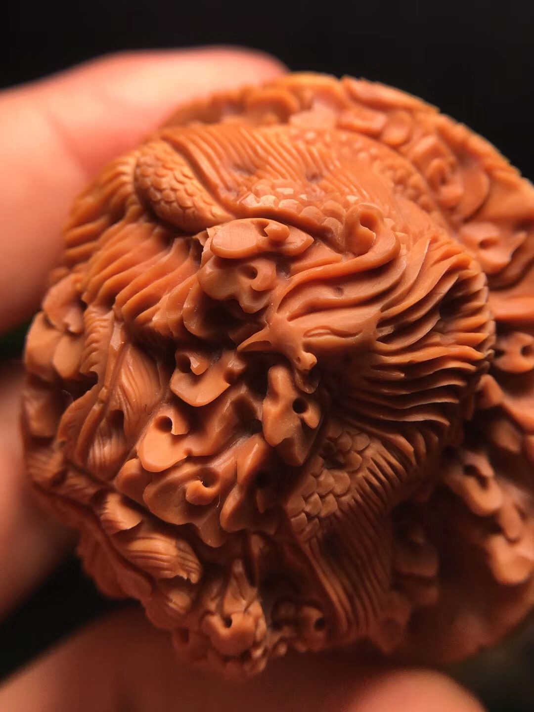 落地桃核发黑如何清洗,山桃核的正确清洗方法