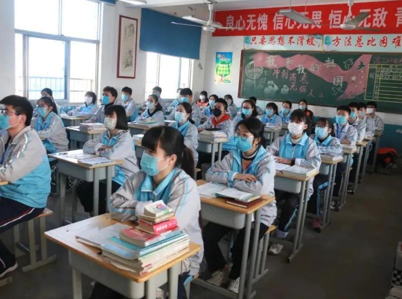 瀹夊窘閲庨浮澶у鏇濆厜,瀹夊窘鍗佸ぇ閲庨浮瀛︽牎