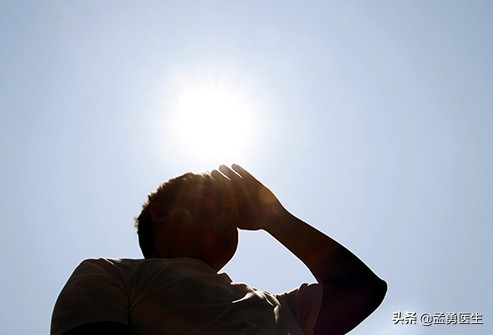 天气热医生科普视频,天气太热了医生提醒
