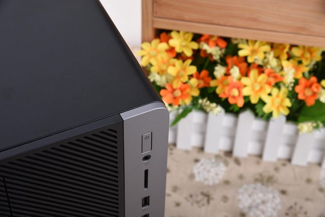 惠普战99笔记本测评,惠普战99amd版和intel版区别