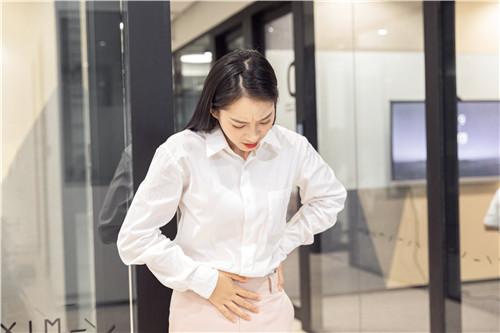 这些常见的妇科症状，可能是宫颈癌早期信号