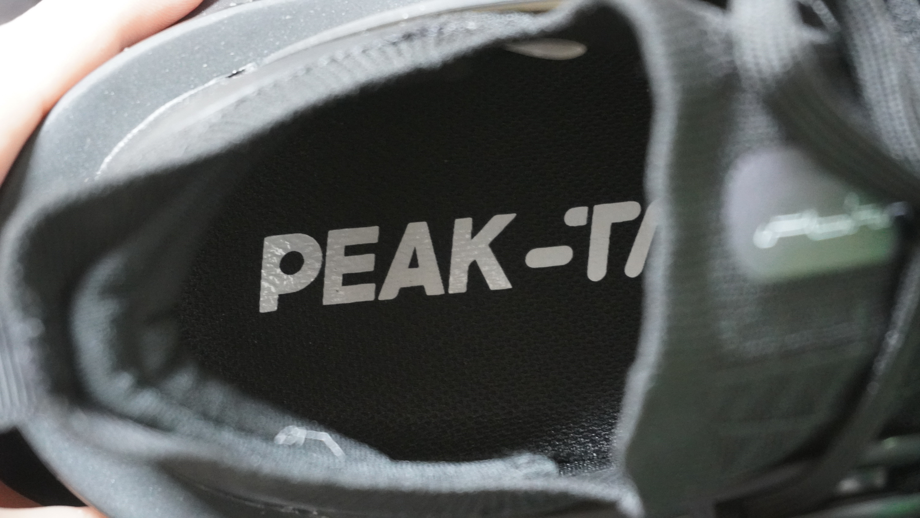 匹克态极2.0体测,匹克态极拖鞋试穿视频