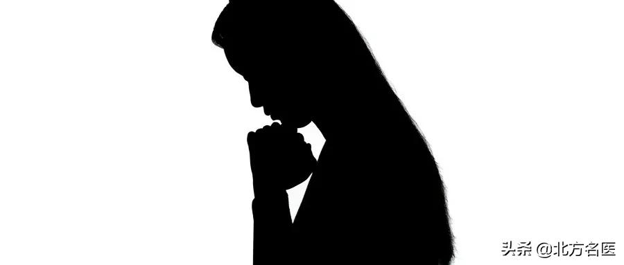 儿童老是打嗝挂什么科室,名医治疗打嗝的方法