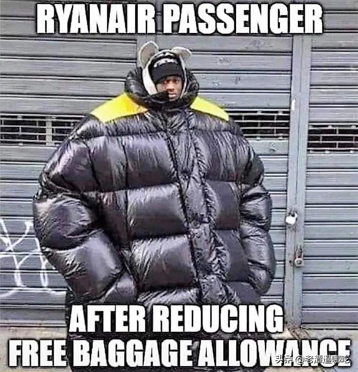 为了省下行李超重费，我穿了18条*裤内**