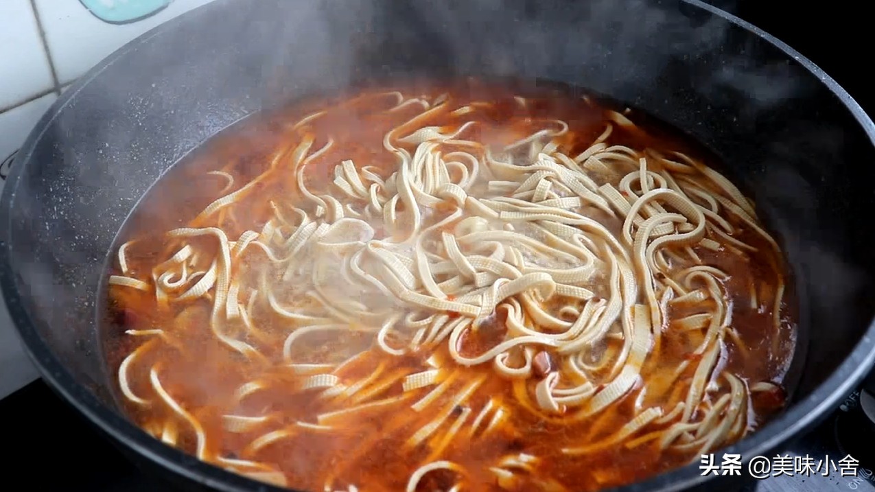 豆腐皮特别好吃的做法,豆腐皮好吃做法