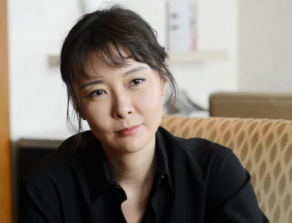 柯蓝以前是干什么的,柯蓝现在活了多少岁