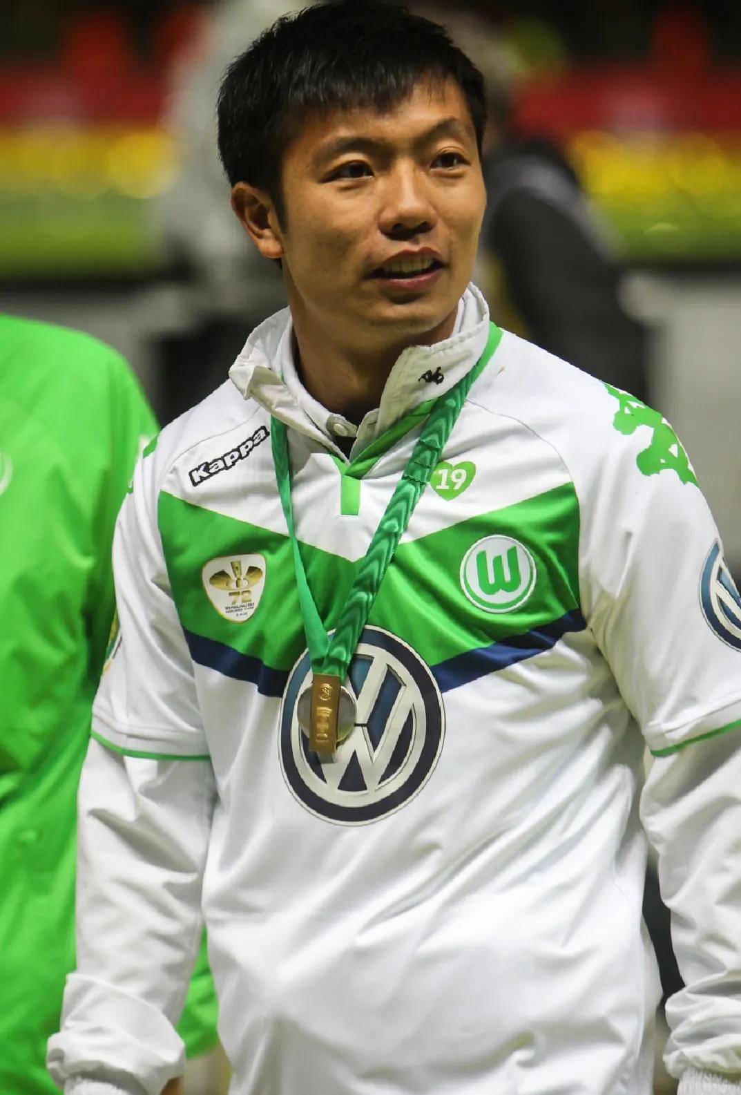 张稀哲国足比赛回顾,张稀哲国足简介