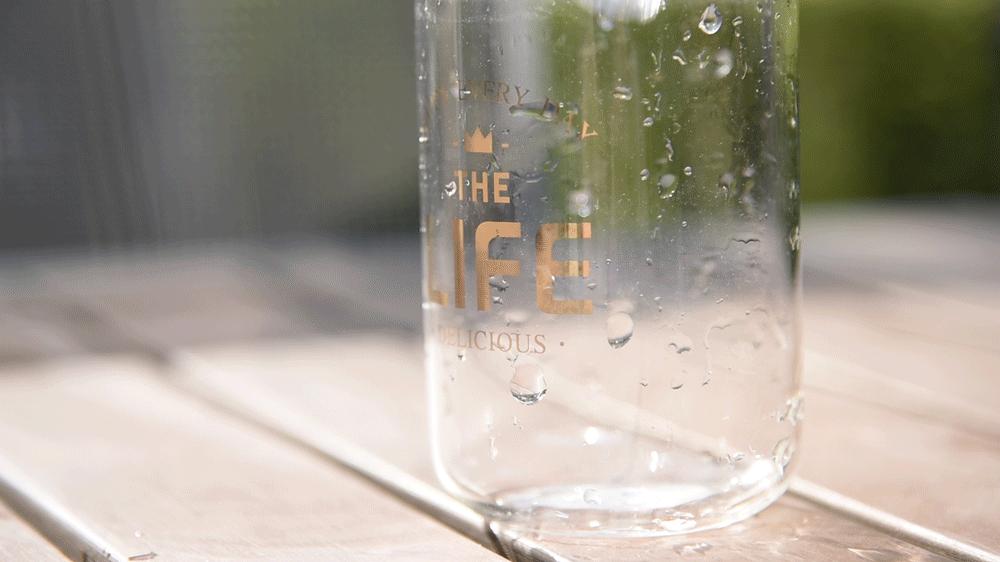 luckincoffee瑞幸咖啡生椰拿铁,复刻瑞幸生椰丝绒拿铁