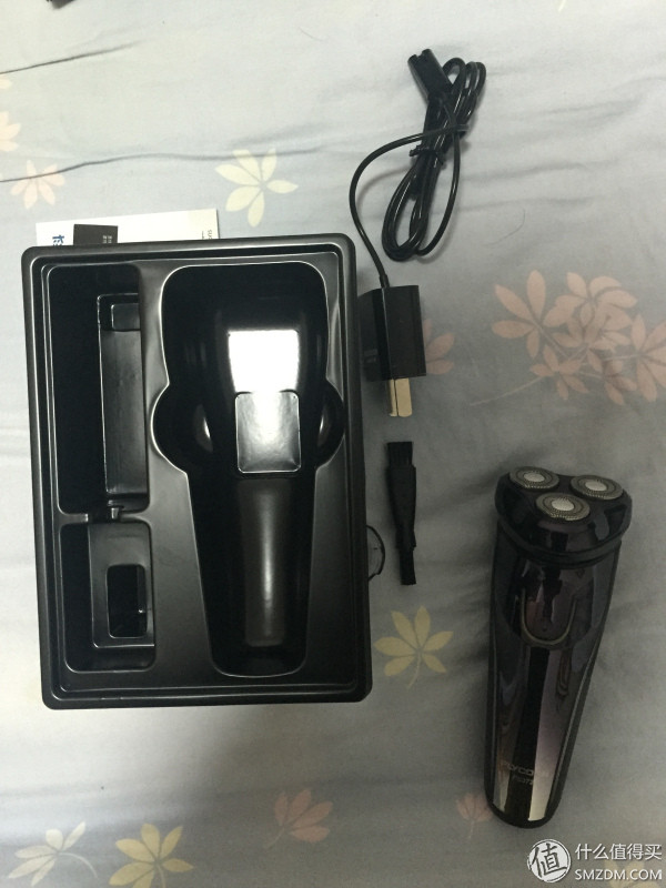 飞科fs372电动剃须刀价格多少,flyco飞科剃须刀fs922