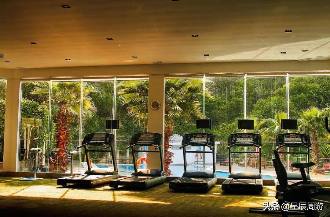 鑾茶姳灞卞簞涓滆帪,涓滆帪鑾茶姳灞卞簞鍦ㄥ敭鍒