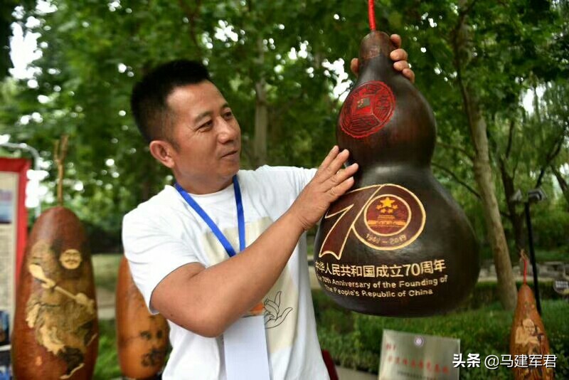 小葫芦,大梦想——葫芦王马友谊