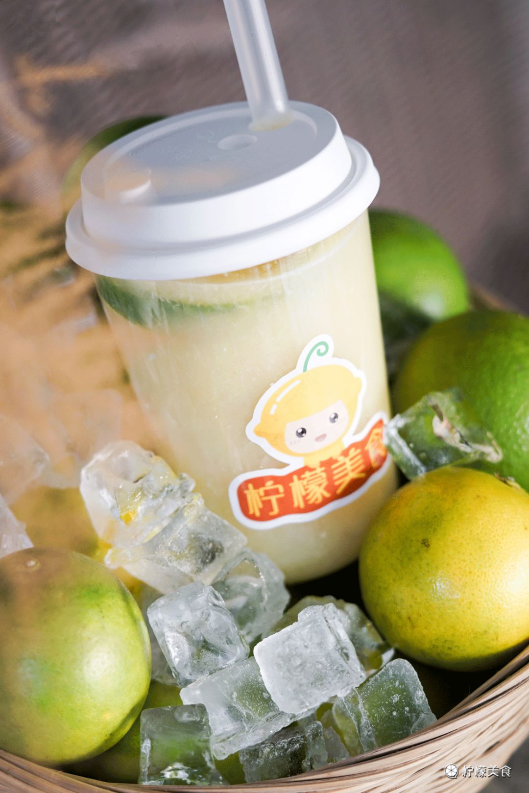 我们开店了，就在老板办公室里