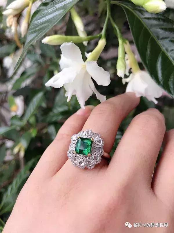 这些东西买的时候肉痛却天天用,她们说值了