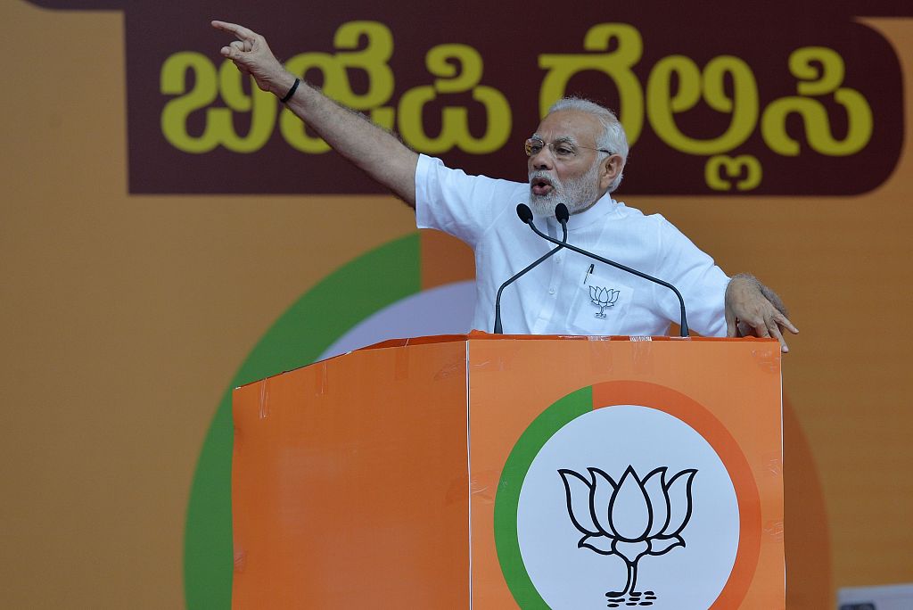 从卖茶穷小子到印度总理，“禁欲系”莫迪为何能够获得成功？