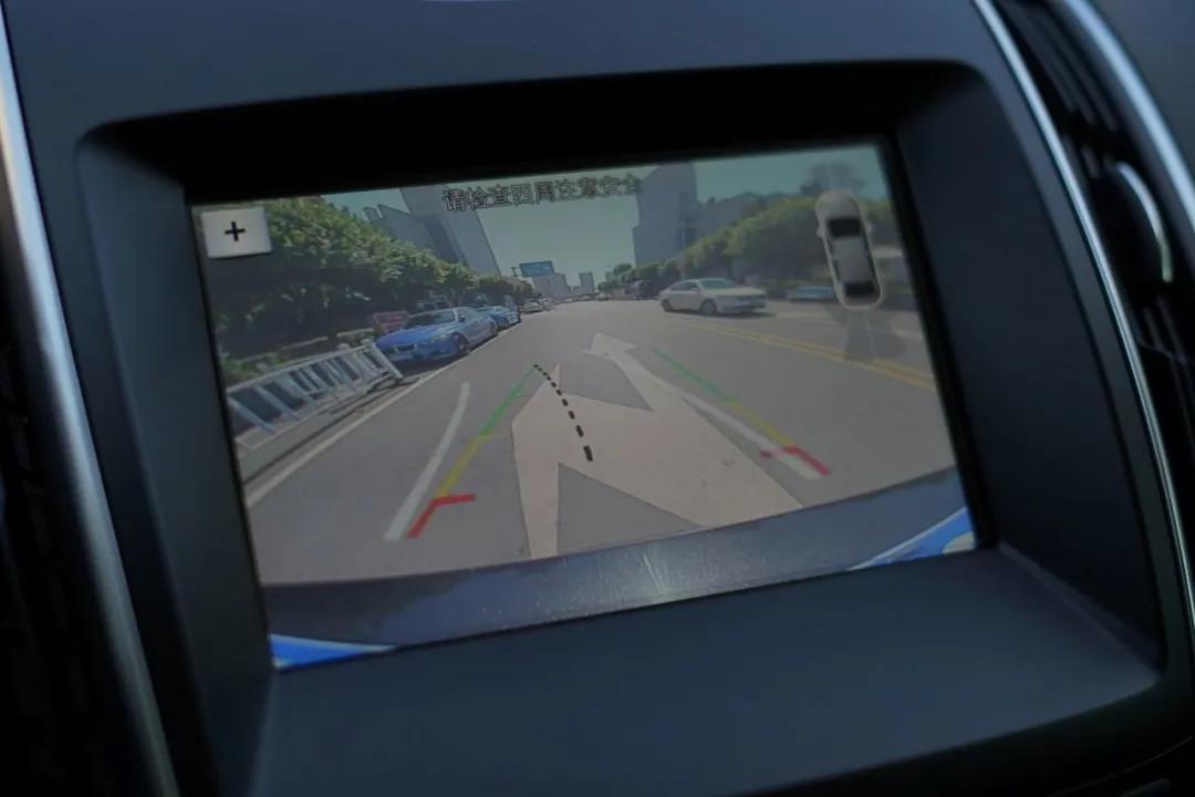 负重前行的路上也要心存美好,负重前行方能完成使命