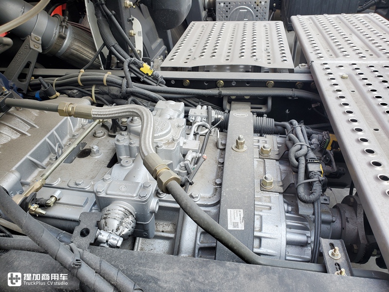 德龙新m3000老款改新款,德龙2019款新m3000