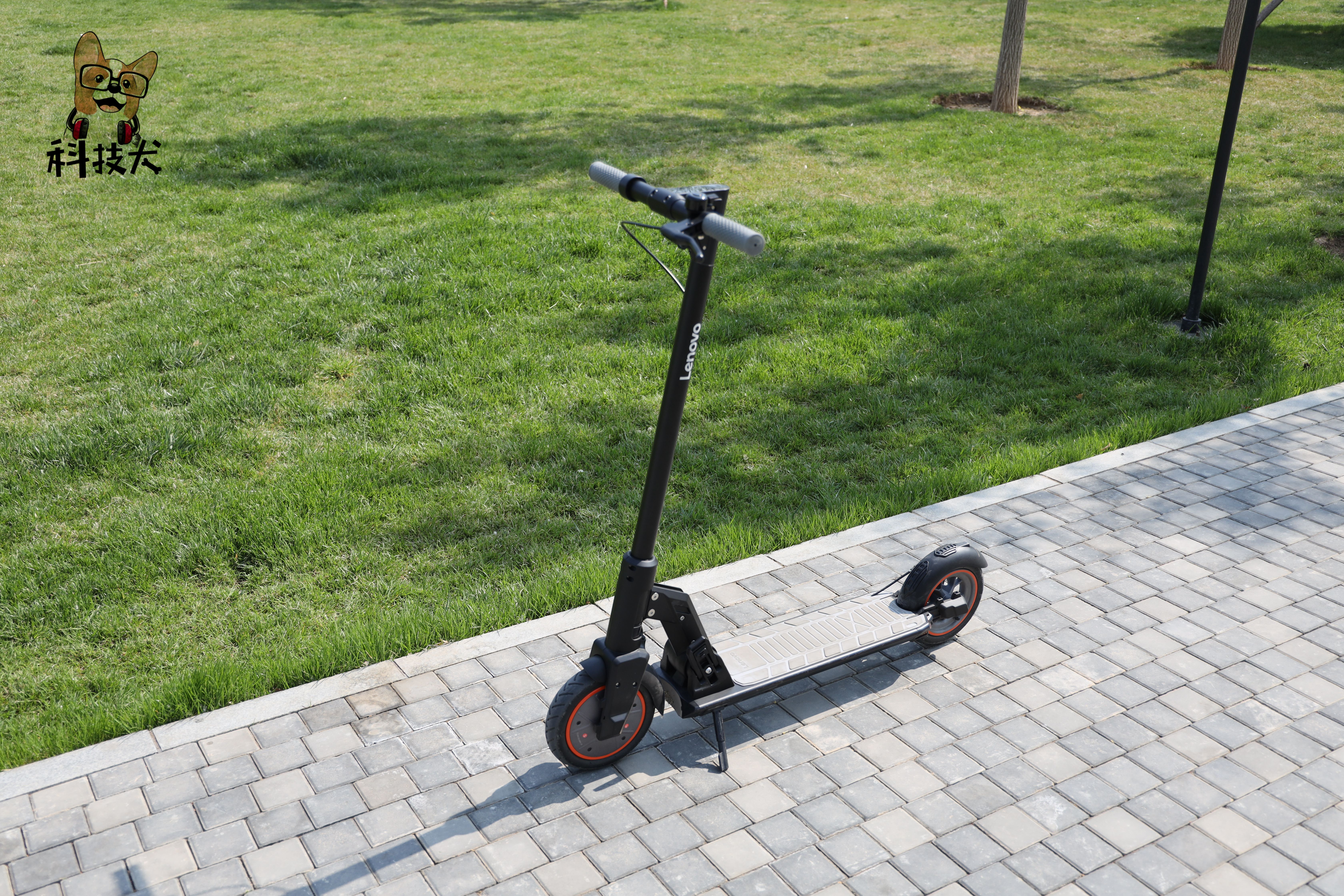 520送女朋友什么礼物比较好？除了包包，这几款智能产品值推荐