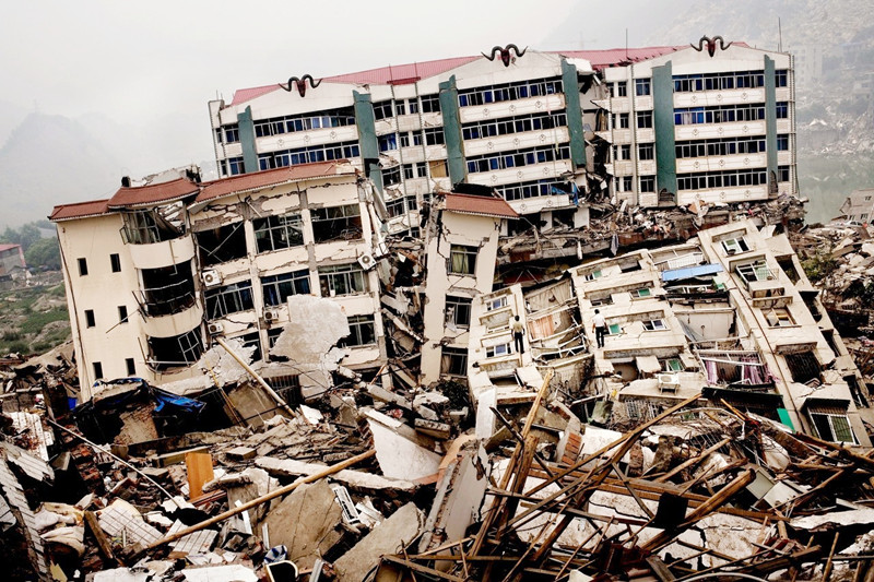 “抗震小英雄”林浩：立志考清华大学建筑系，后来为何当了明星？