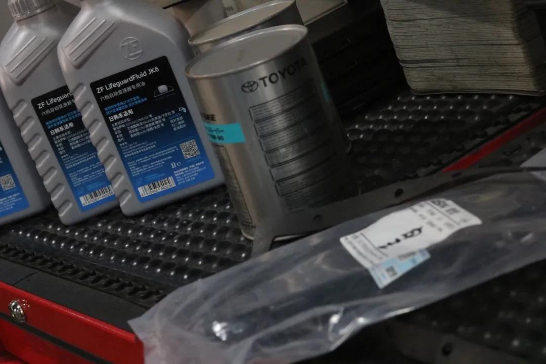 老车翻新：翻新05年残破的雷克萨斯LS430，百万老车，满血复活