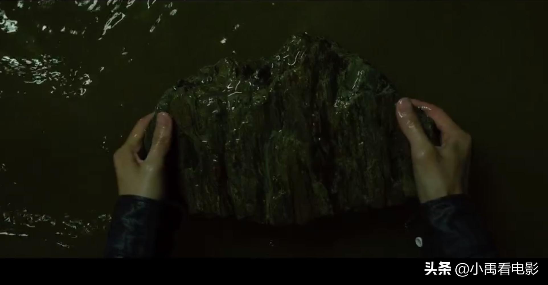 把“韩版舒淇”赵茹珍从*星艳**捧成影后的《寄生虫》到底有多好看?