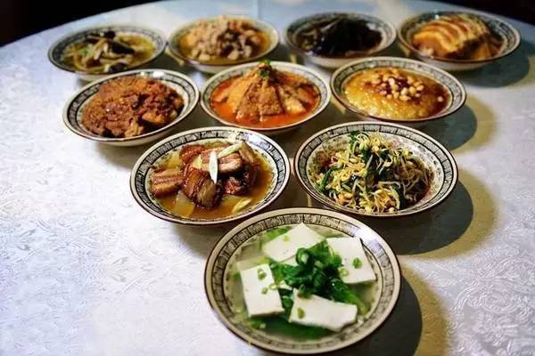 成都出发四川10日自驾游最佳路线,成都到四川自驾游最佳攻略