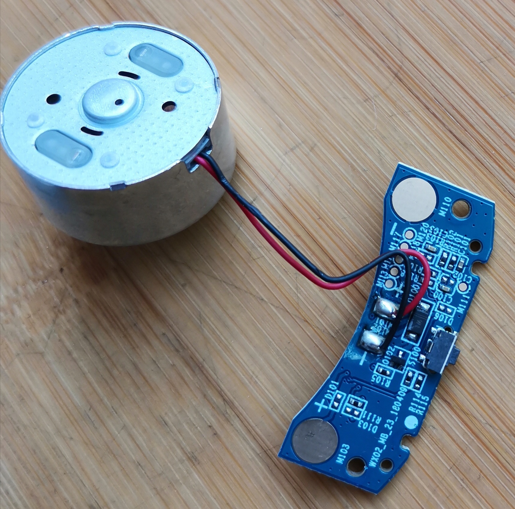 夏日必备驱蚊神器,拆解米家驱蚊器