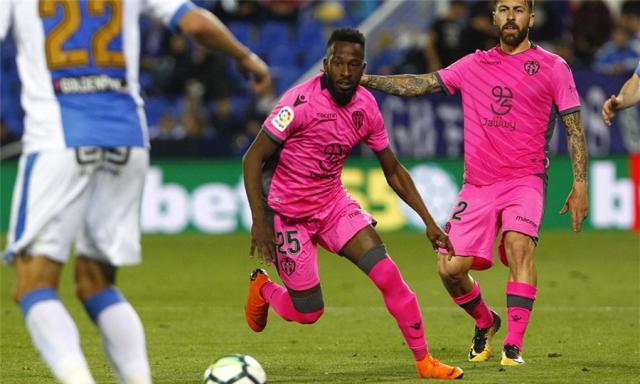 武磊为什么转会英超狼队,武磊为何能进西班牙人