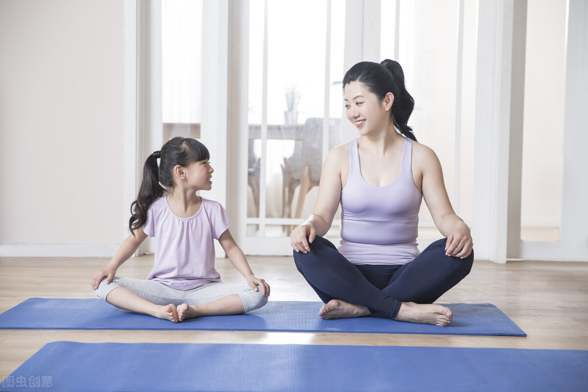 女儿睡觉哼哼声,女儿睡觉发出哼哼的声音