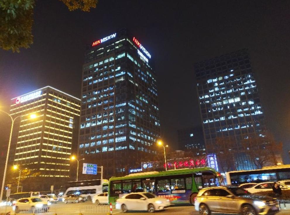 光谷关山大道左岭段,光谷左岭千亿大道